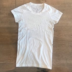 Lululemon shirt